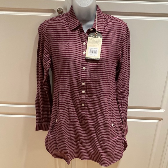 Toad&Co Tops - NWT Toad and Co. Mixologist tunic. Size S.
